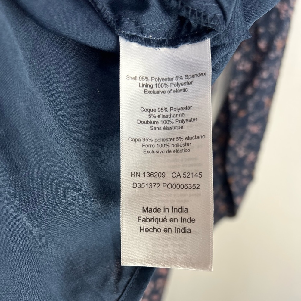 HATCH The Lucy Dress –‎ Navy Poetry Floral (Size 1 / Small) - Picture 8 of 9
